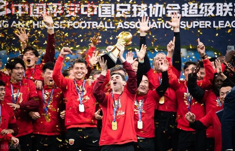 新华网：青超联赛总决赛U17组半决赛申花击败恒大 梅州客家一黑到底